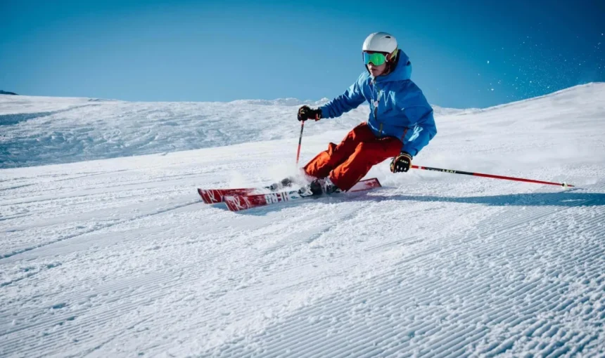 Skiing in Manali
