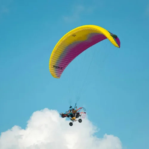Paragliding in Kullu